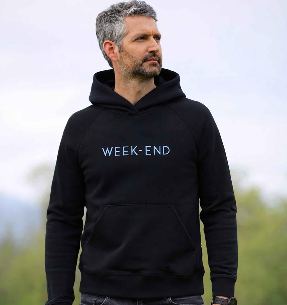 Le sweat capuche homme personnalisable